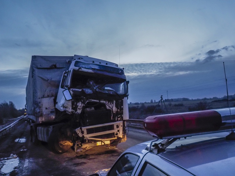 Commercial Vehicle Accidents in MS: What Victims Should Do Next